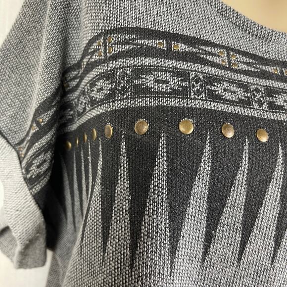 Forever 21 Grey Black Studded Short Sleeve Fringe Top Southwestern Oversized SM - Picture 4 of 16